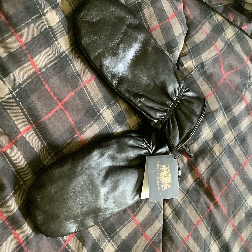 Black Leather Mittens with glove